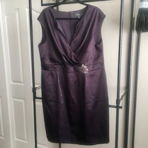 Dressbarn Gorgeous Dress